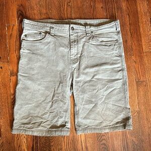 Men’s Prana Shorts